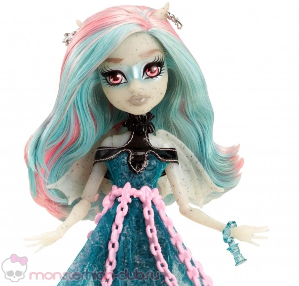 Rochelle Goyle Haunted Getting Ghostly Monster High_3