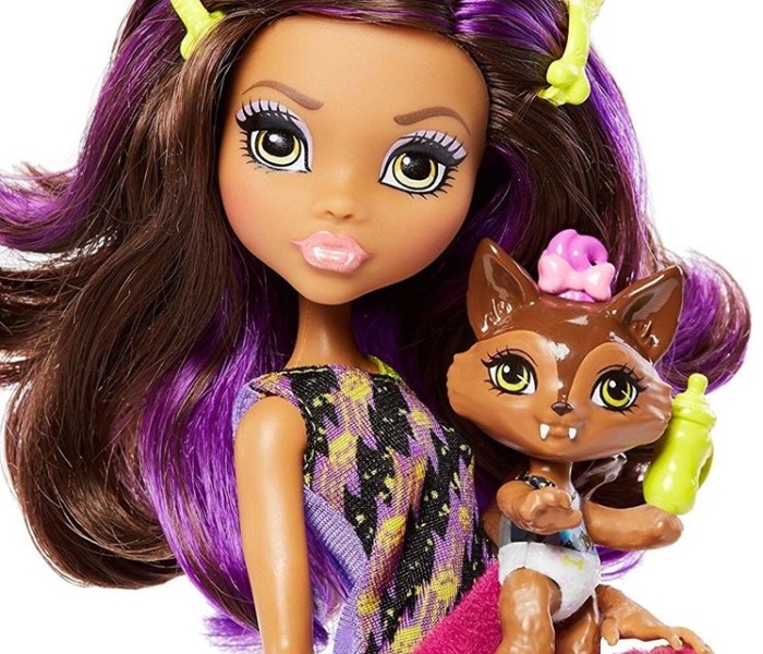 Промо-фото набора Monster Family (3-pack) с куклой Клодин Вульф и мини-куклами сестрички и брата