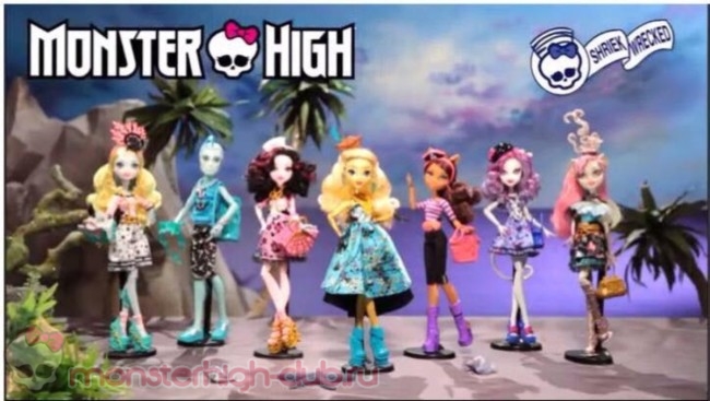monster_high_shriek_wrecked_rochelle_gil_catrine_draculaura_clawdeen_new_doll_2016_reboot (4)